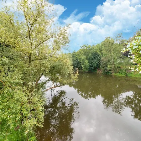 Stunning For 5 Adults With Indoor Pool Ferienhaus Esneux