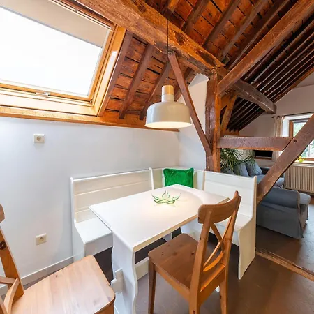 Stunning For 5 Adults With Indoor Pool *